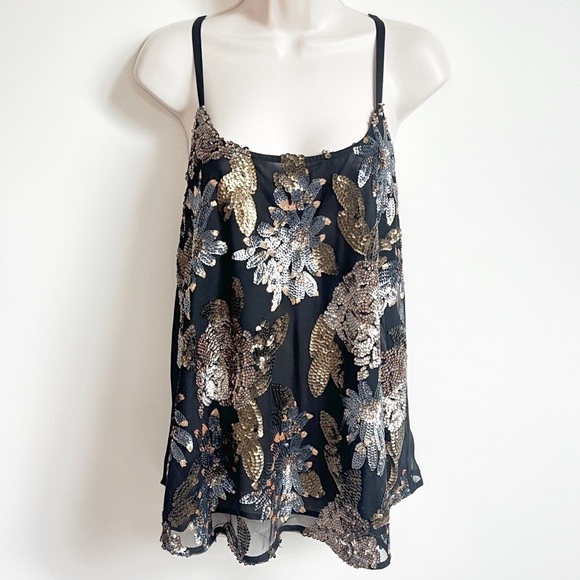 🆕 BB Dakota Felicity sequin scoop neck pullover lightweight tank top bla… - Picture 2 of 7